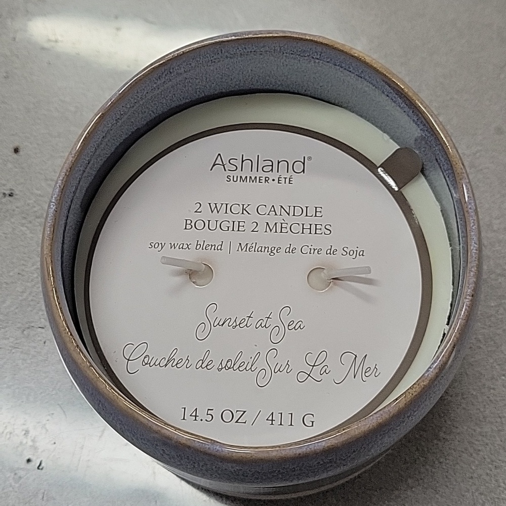 🕯 Ashland 🕯 Scented Candle Ceramic Vase [NEW] Soy Wax Blended 14.5 Oz🕯 - Picture 3 of 6